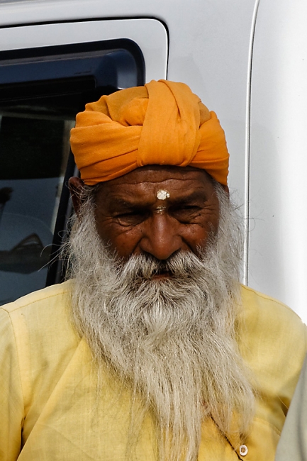 Sur la route d'Orchha-085
